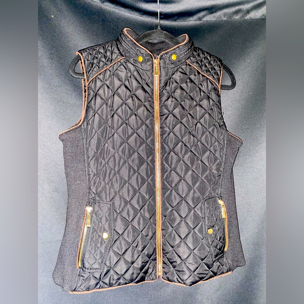 Cute, Classic, Yet Basic Black Active Usa Vest. - image 1